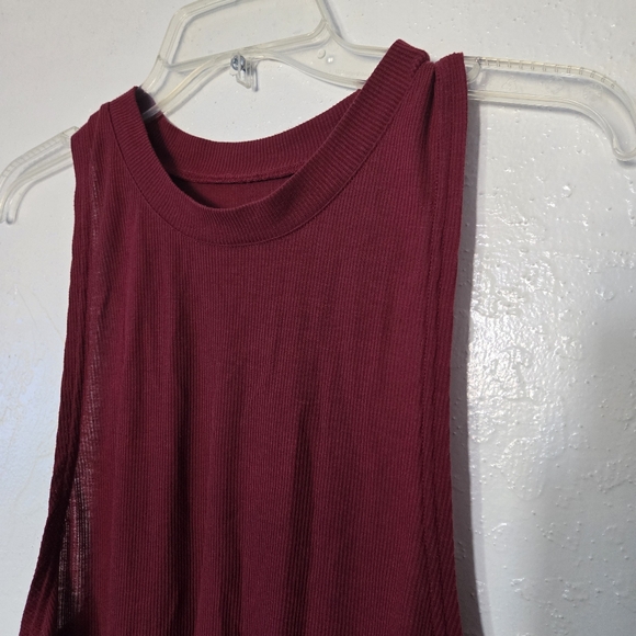 Set Of 3 Alo Yoga - Black Cherry Red, Moss Green, and Light Blue Tank TOPS SZ S - Picture 13 of 16
